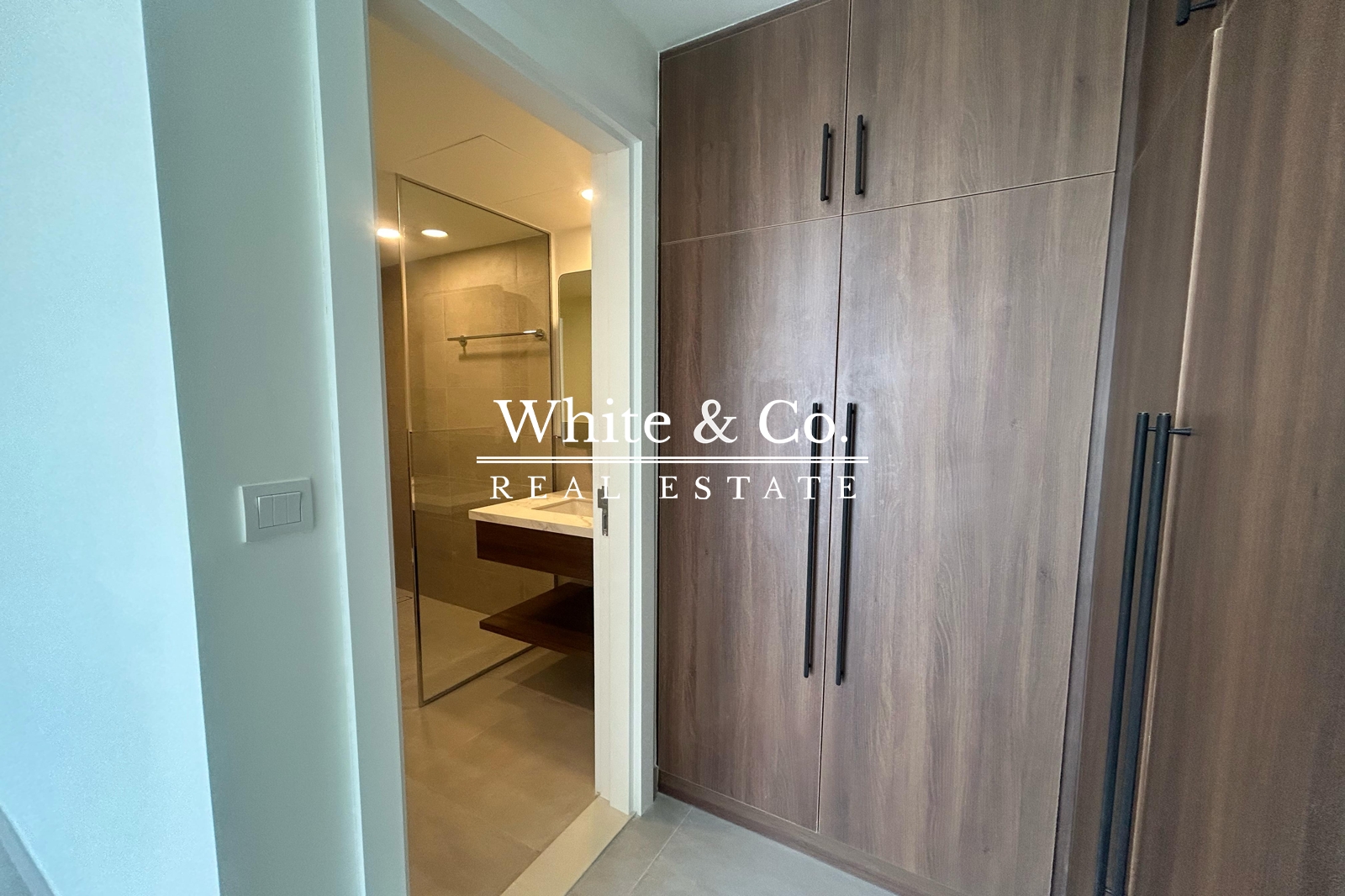 Ascot Residences, Town Square, Dubai