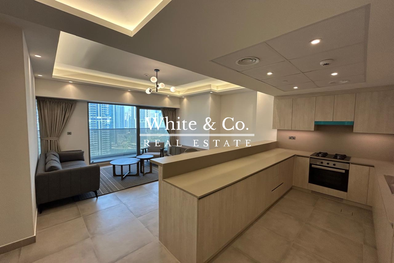 Orra The Embankment, Jumeirah Lake Towers, Dubai